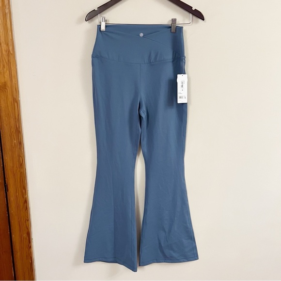Yogalicious Pants - Yogalicious Lux Madison Crossover Waist 7/8 Flared Leggings Size Large Blue NEW